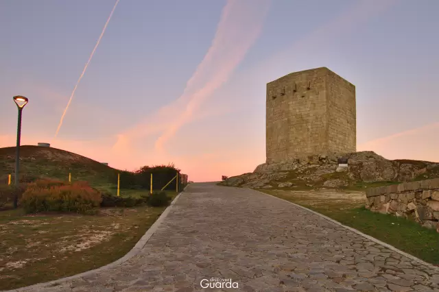 Torre de Menagem - Ao pôr do sol (foto de 2019)